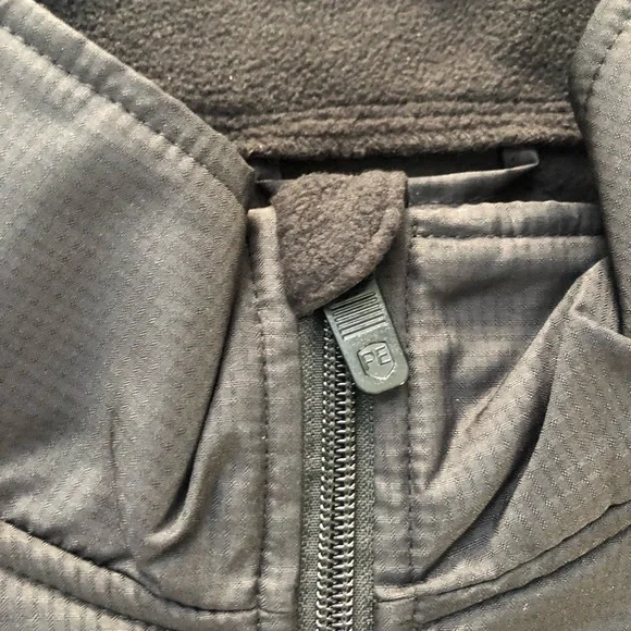 NWT Perry Ellis fleece jacket